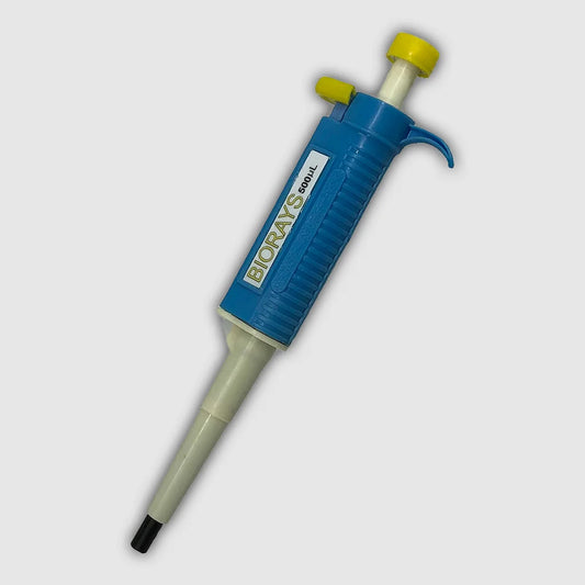 Micro pipette 